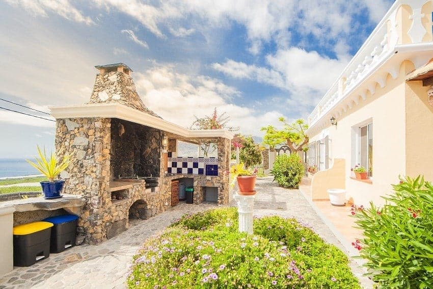 Zona de Barbacoa, Casa La Costa, Alquiler Vacacional en La Palma