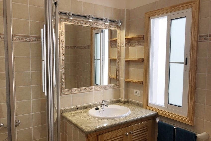 Baño, Apartamento El Faro 2, Puerto Naos Apartamento
