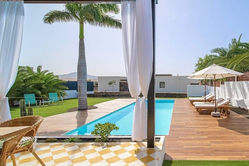 Outdoor Area, Villa California, Fuerteventura Villas to Rent