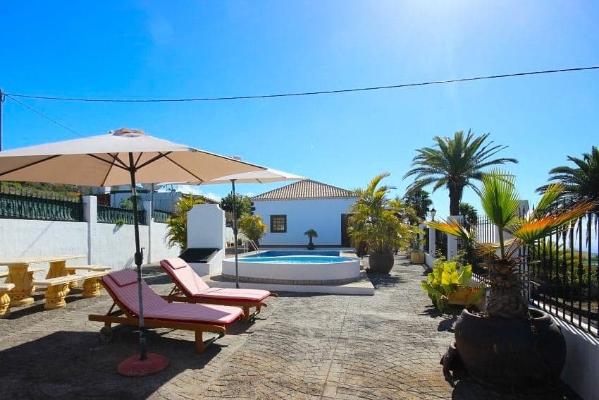 Exterior, Villa Capricho, Holiday Cottage with Pool La Palma