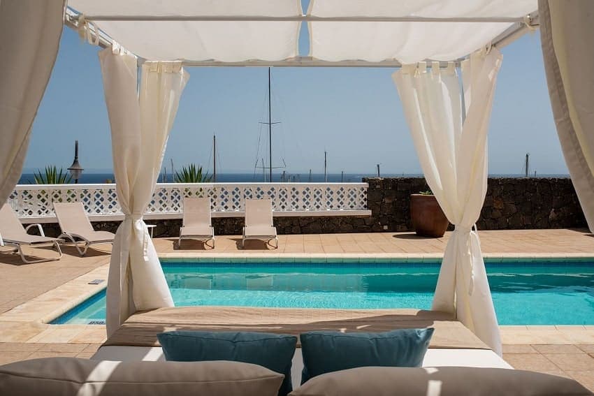 Cama Exterior, Villa Odin, Villa con Piscina Privada Lanzarote