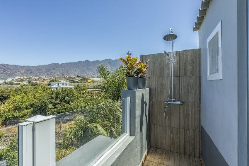 Außendusche, Villa Montserrat, Haus auf La Palma mieten