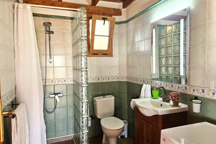 Bathroom, Casa Candelario, Holiday Home with Private Pool Puntagorda