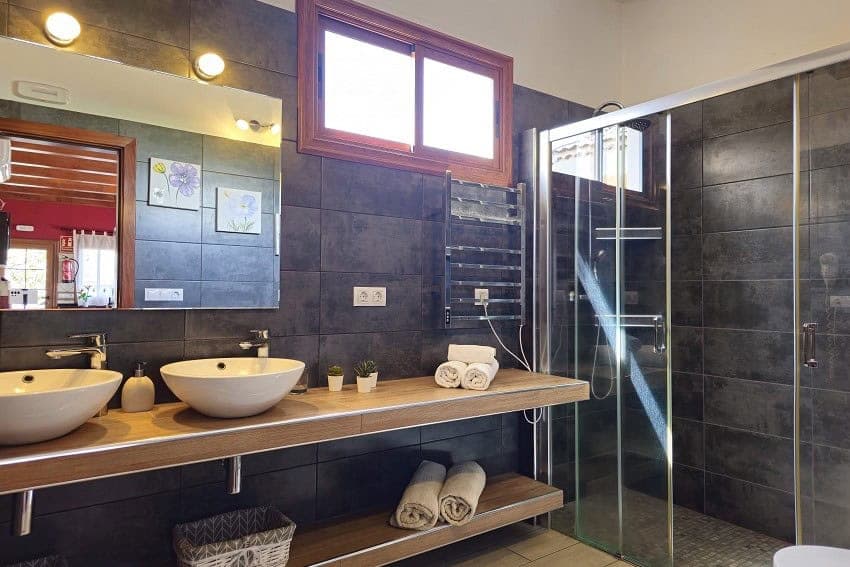 Bathroom, Casa Mica, Holiday Rental Tijarafe, La Palma