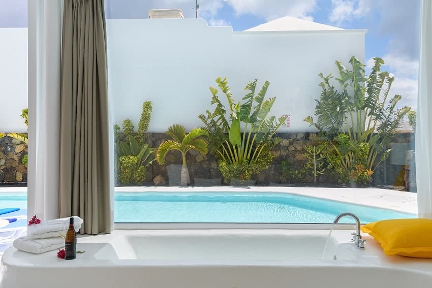 Bañera, Suite Love Deluxe, Lanzarote Apartamento