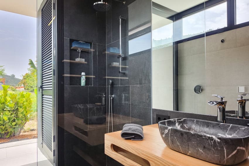 En-Suite Bathroom, Villa Relax, Holiday Villa with Private Pool La Palma En-Suite Bathroom, Villa Relax, Holiday Villa with Private Pool La Palma