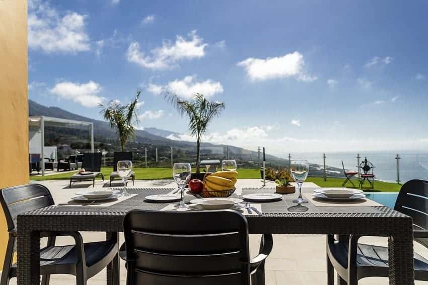 Dining Table, Villa Marajá, La Palma Villa Holidays