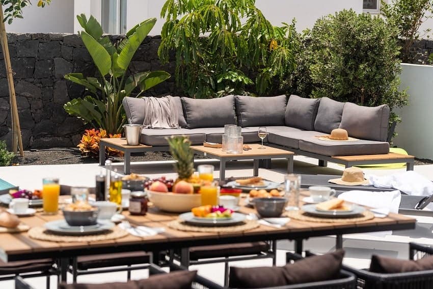 Mesa de Comedor, Villa Sunrise A, Villa de Lujo con Piscina Lanzarote
