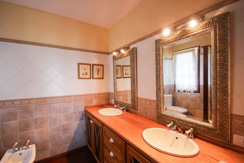Holiday Villa with Private Pool Los Llanos, En-Suite Bathroom, Villa Torres