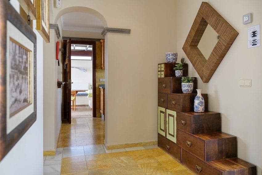 Corridor, Casa La Goleta, Lanzarote Holiday Cottage