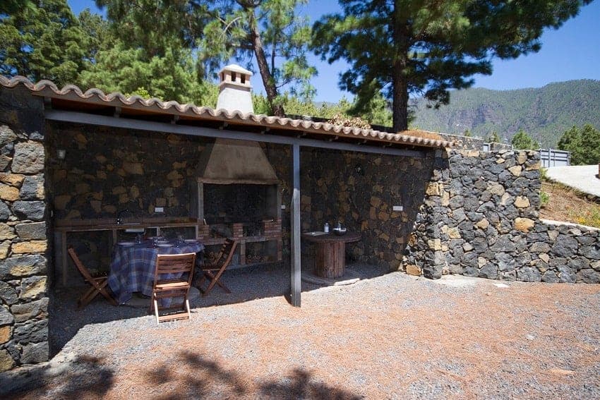 Barbacoa, Villa Valencia, Villa La Palma