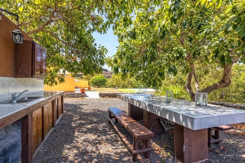 Grillbereich, Casa El Salto, Ferienhaus Los Llanos mit Pool