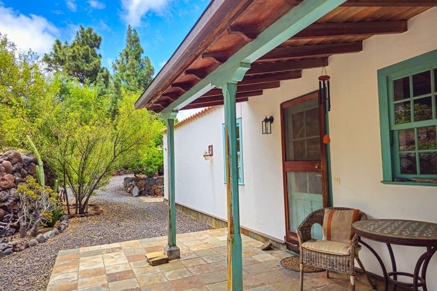 Hintere Terrasse, Villa Miramatos, Ferienhaus mit Pool Puntagorda