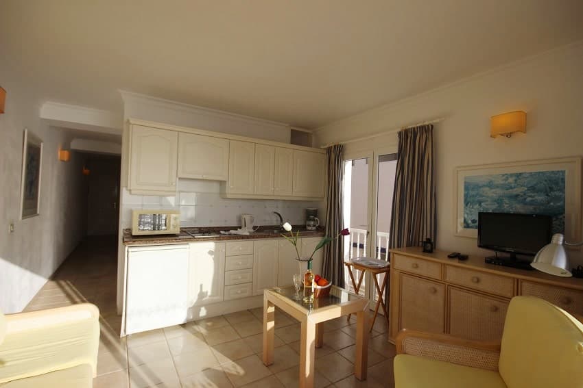 Küche, Apartment La Regata 3a, Ferienwohnung mit Meerblick Puerto Naos