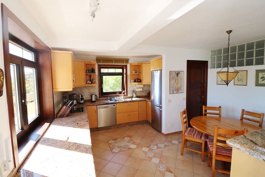 Küche, Villa Escondida, Ferienhaus Breña Baja