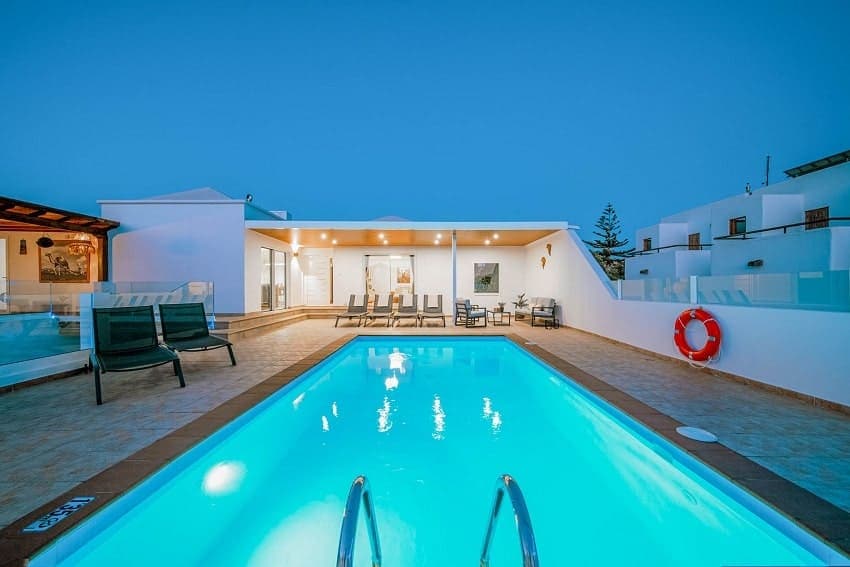 Pool, Abendstimmung, Ferienhaus Puerto del Carmen