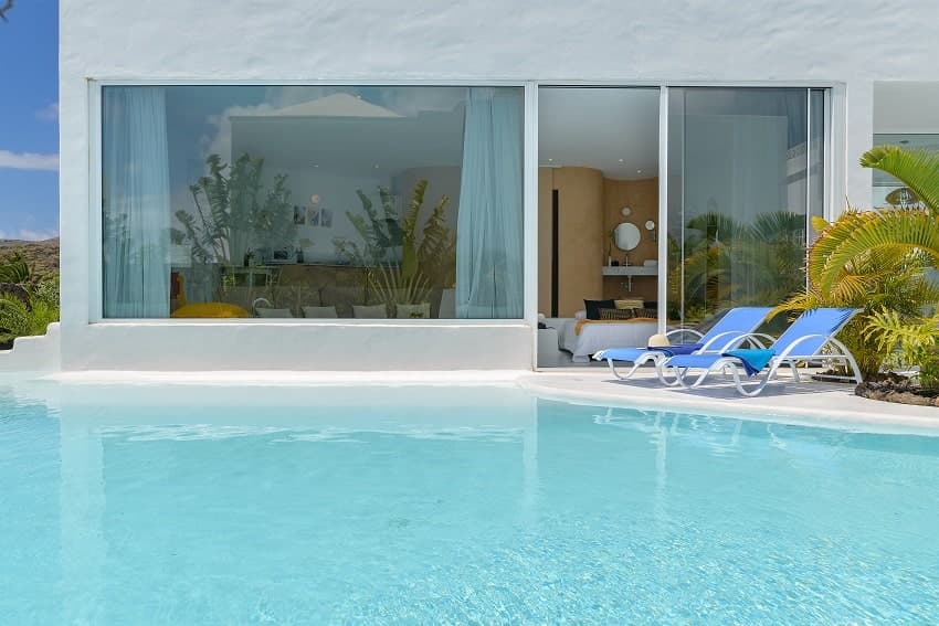 Piscina, Suite Love Deluxe, Lanzarote Apartamento