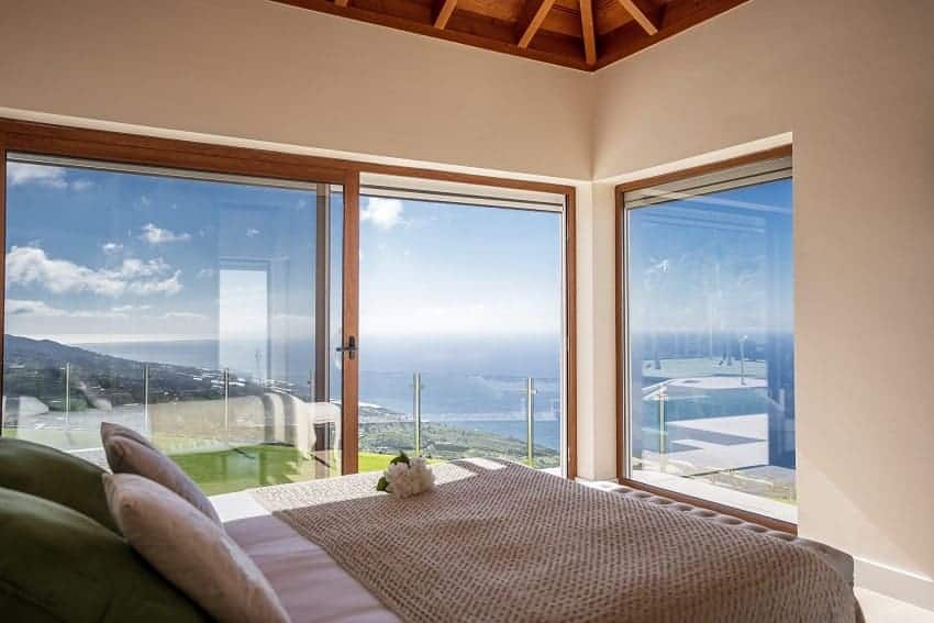 Bedroom with Ocean View, Villa Marajá, La Palma Villa Holidays