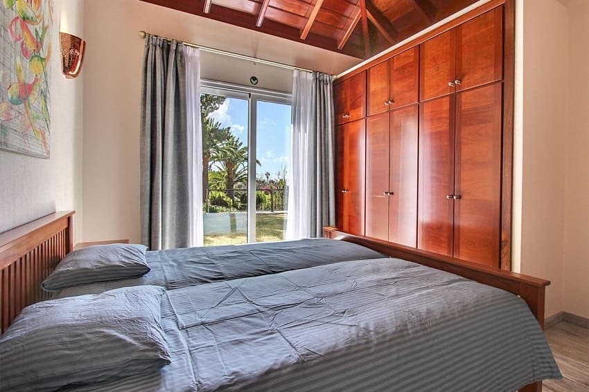 Schlafzimmer, Villa Royal, La Palma Finca mit Pool