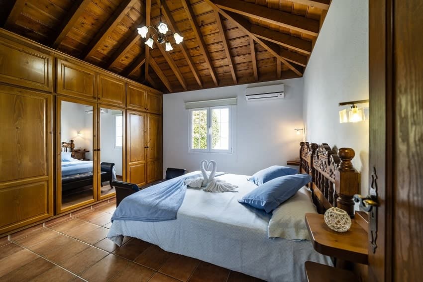 Dormitorio, Villa Tojayma, Casa Rural con Piscina Privada Tijarafe, La Palma
