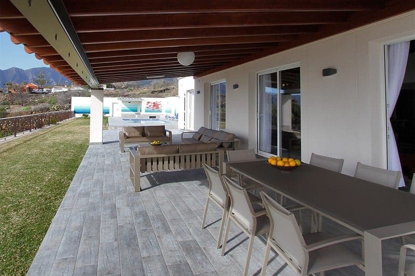 Terrasse, Villa Royal, La Palma Finca mit Pool