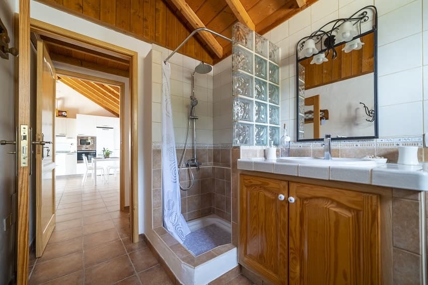 Villa Atardecer, Bathroom, Accommodation La Palma with Private Pool