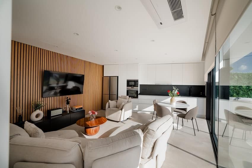 Living Area with Kitchen, V&C Luxury Village II, Apartment La Palma