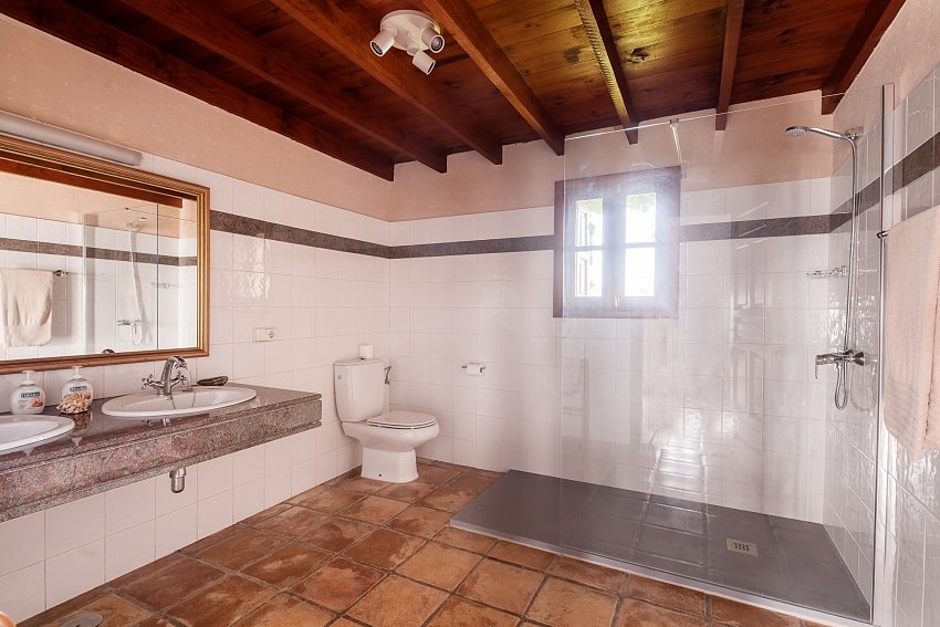Bathroom, Casa El Barranco, Lanzarote, Holiday Cottage