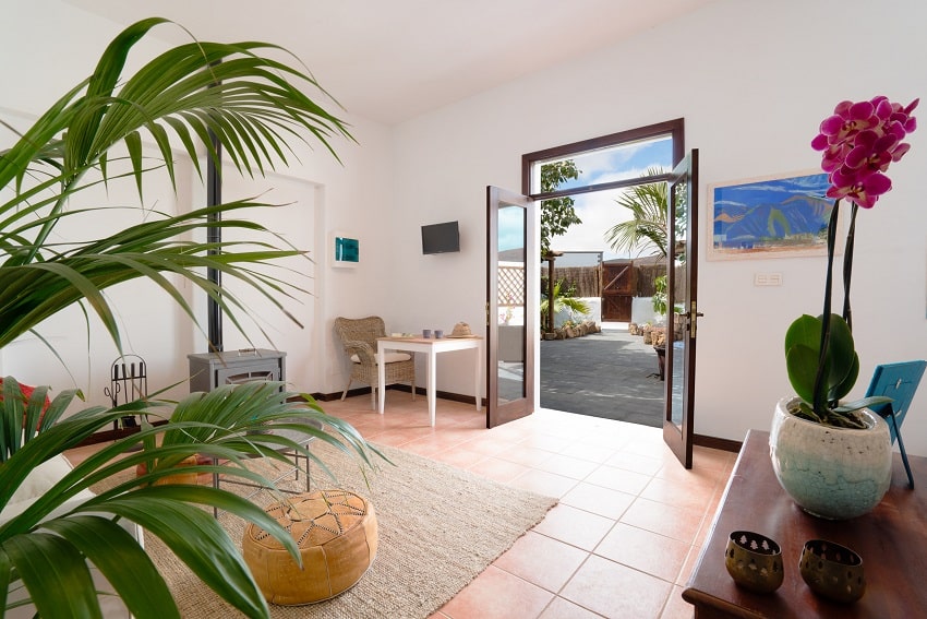 Living Area, Garden Apartment, Lanzarote, Holiday Cottage